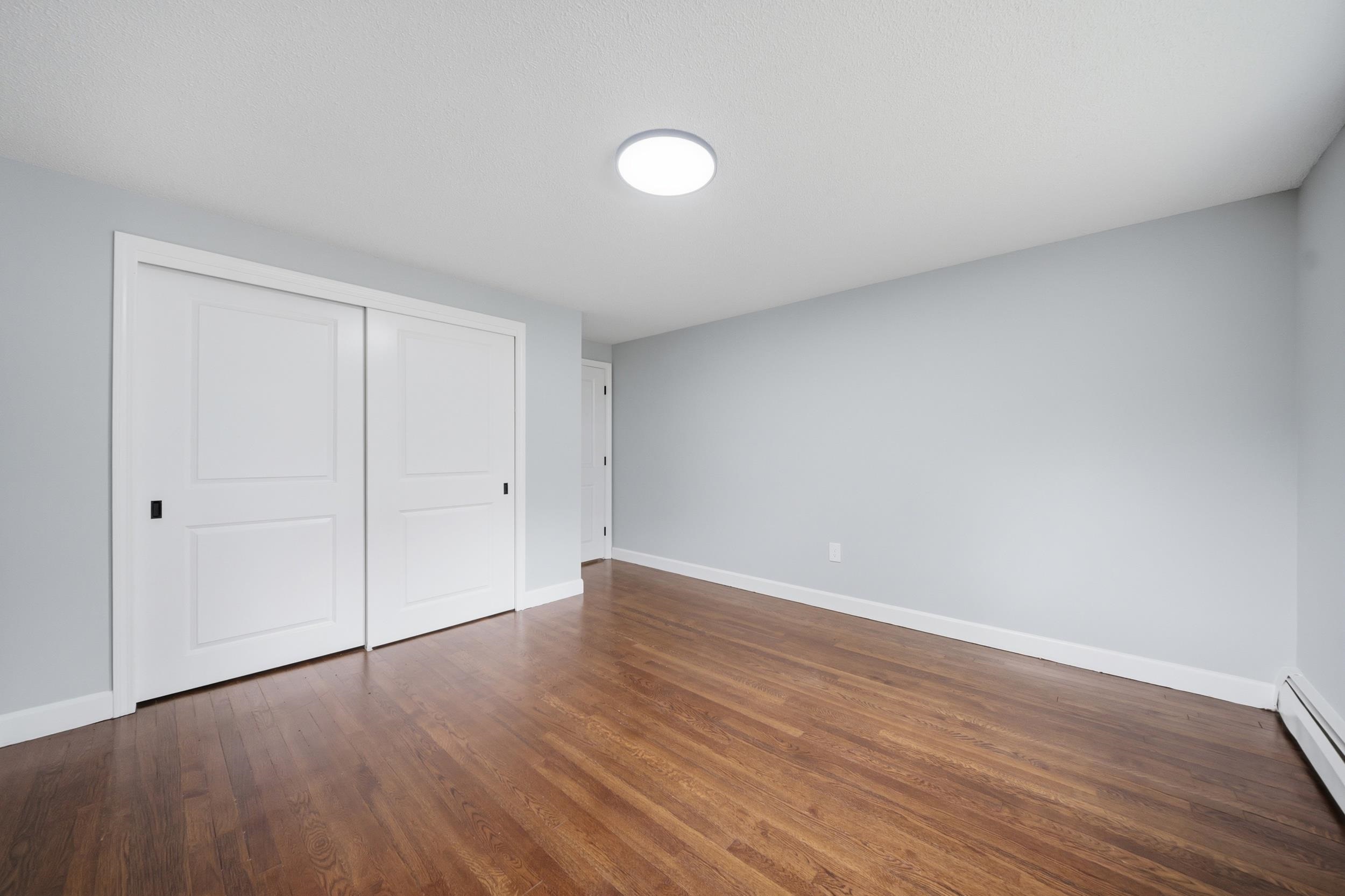 29 Dickens Street Nashua, NH 03062 - Photo 26 of 59