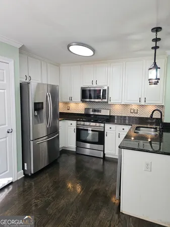 $2,600 | 185 Rock Hill Drive, Fayetteville, GA 30215