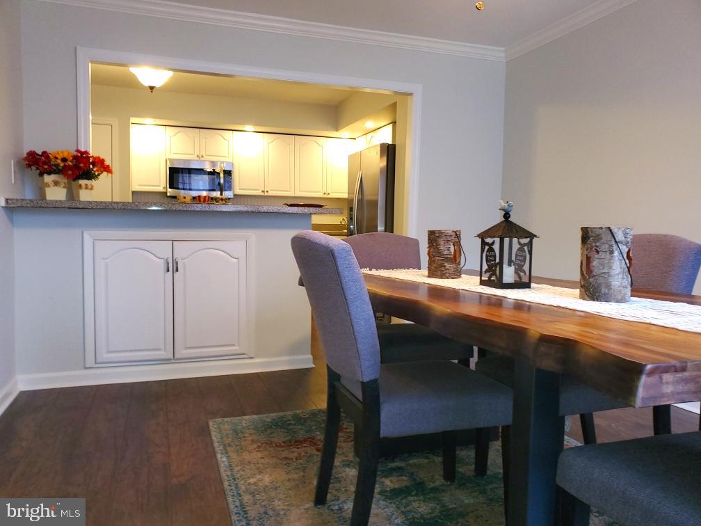 83 Bishop Drive Aston, PA 19014 - Photo 16 of 47 Dining Room