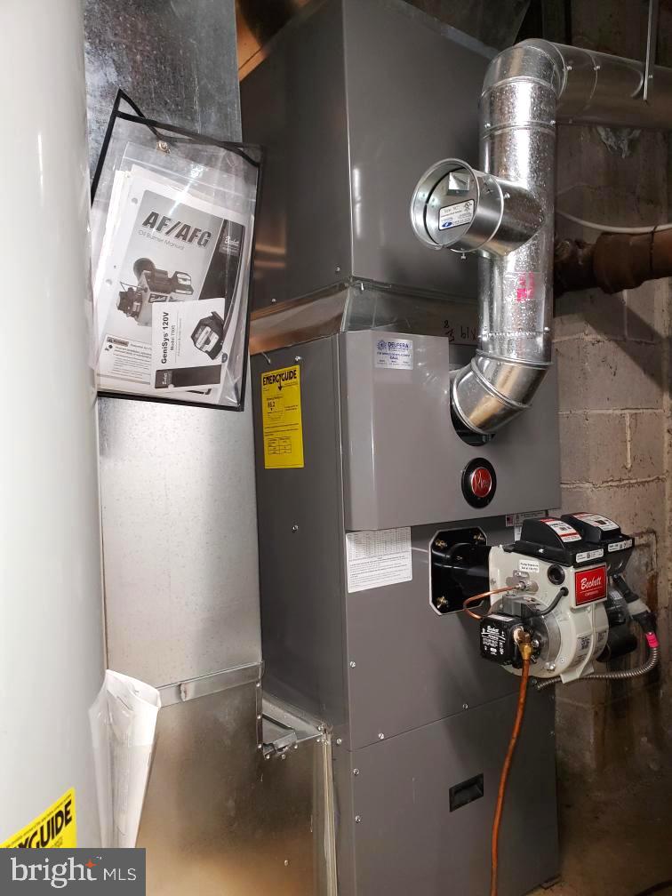 83 Bishop Drive Aston, PA 19014 - Photo 44 of 47 Heater and Water Tank