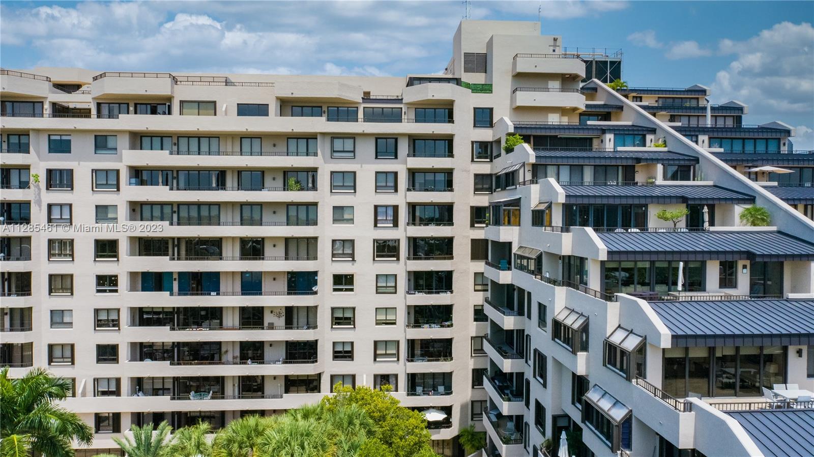 151 Crandon Boulevard, Unit 1023 Key Biscayne, FL 33149 - Photo 3 of 55 a front view of a building