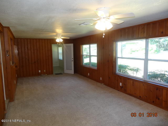 10559 Lake View Road East Jacksonville, FL 32225 - Photo 11 of 43 Family Room