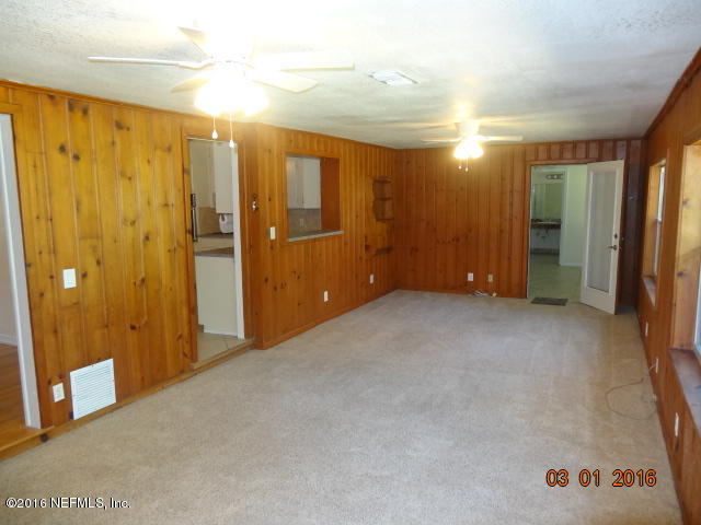 10559 Lake View Road East Jacksonville, FL 32225 - Photo 12 of 43 Family Room