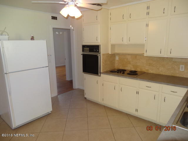 10559 Lake View Road East Jacksonville, FL 32225 - Photo 15 of 43 Kitchen