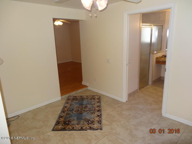10559 Lake View Road East Jacksonville, FL 32225 - Photo 27 of 43 Owner's Sitting Area
