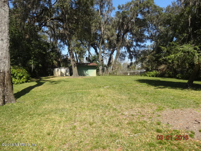 10559 Lake View Road East Jacksonville, FL 32225 - Photo 34 of 43 Back Yard