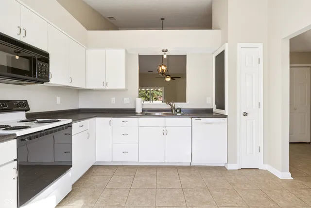 $325,000 | 6230 Valleyview Drive, Fishers, IN 46038