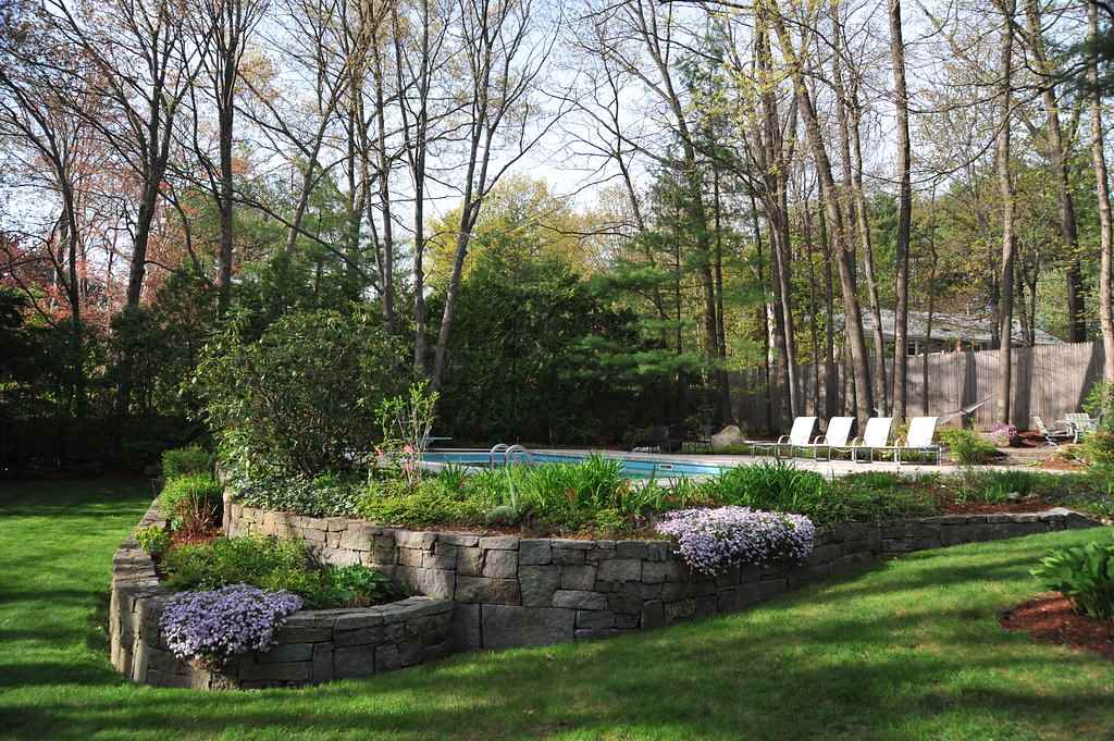 266 North Acres Road Manchester, NH 03104 - Photo 28 of 30 Gallery Image 28