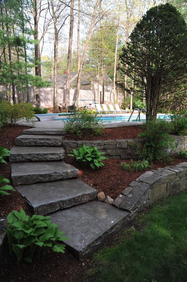 266 North Acres Road Manchester, NH 03104 - Photo 29 of 30 Gallery Image 29
