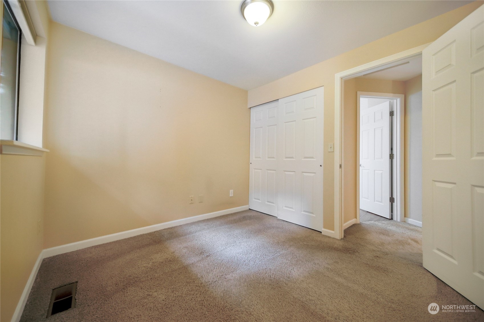 12677 Olympic View Road Northwest Silverdale, WA 98383 - Photo 20 of 39 Gallery Image 20