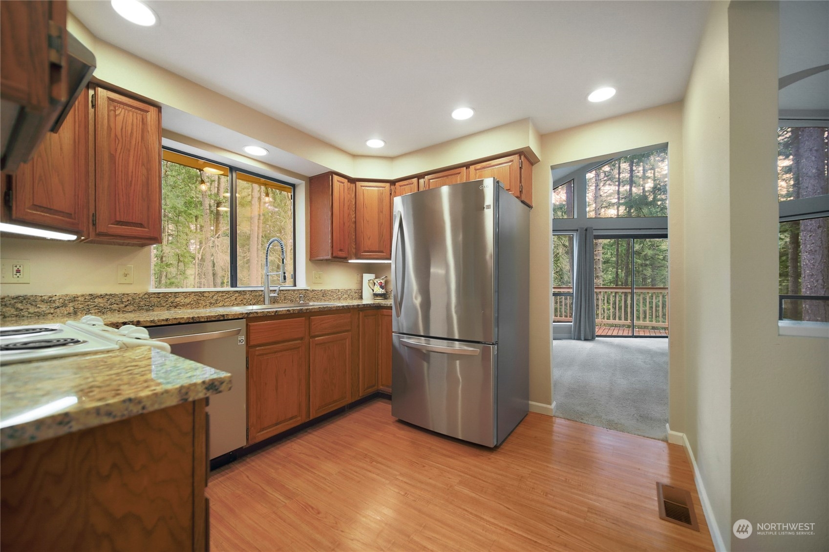 12677 Olympic View Road Northwest Silverdale, WA 98383 - Photo 10 of 39 Gallery Image 10