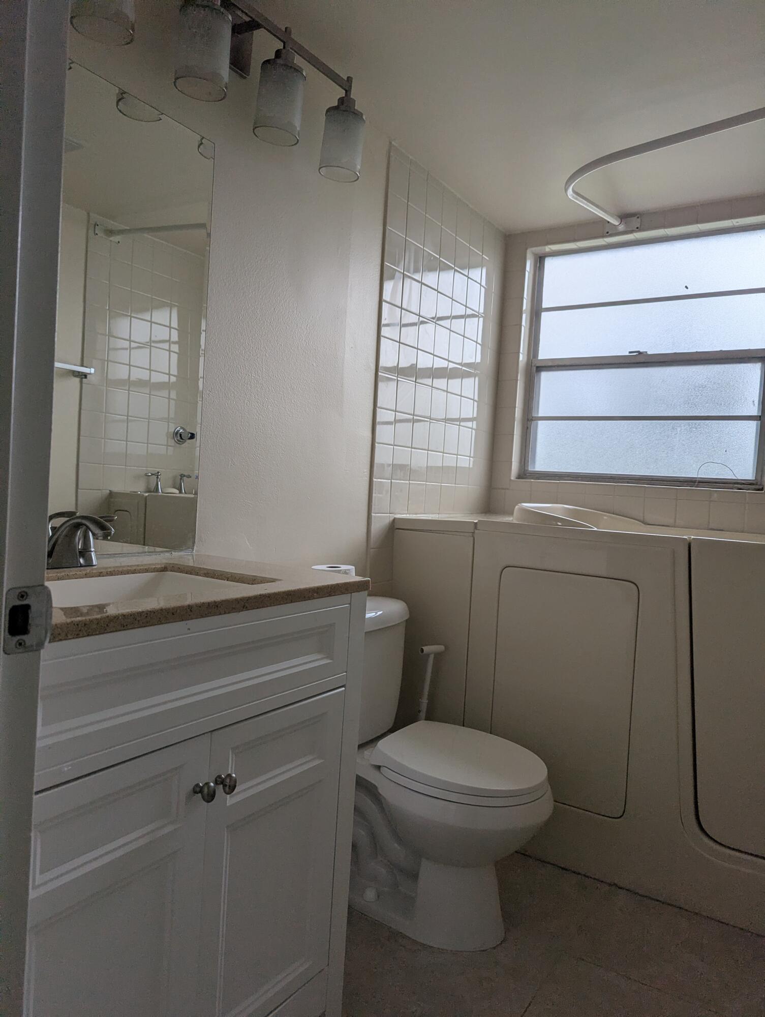 589 Fanshaw O, Unit 589 Boca Raton, FL 33434 - Photo 35 of 44 PXL_20260619_135348536.MP