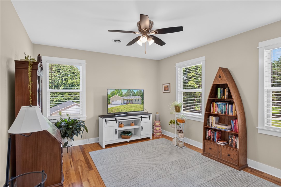 405 Pawnee Drive Walhalla, SC 29691 - Photo 19 of 36 Sun-filled room boasts rich hardwood flooring and bright windows.