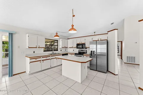 $364,900 | 861 Yorktowne Drive, Rockledge, FL 32955