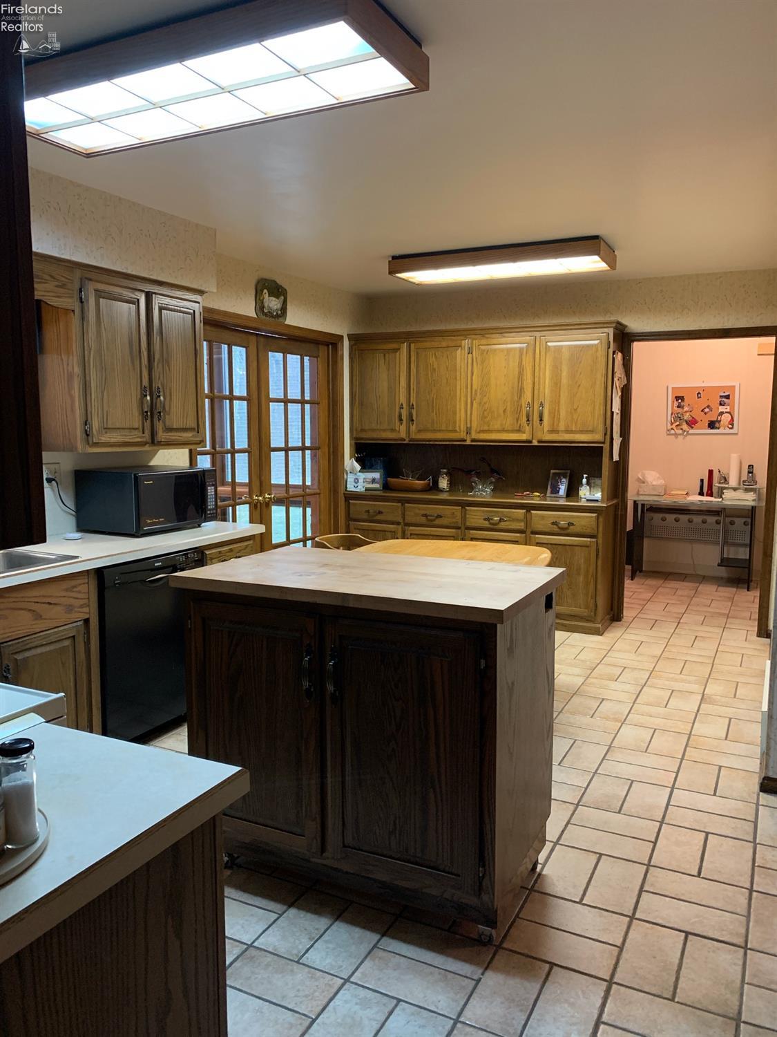 655 Ridge Road North Norwalk, OH 44857 - Photo 78 of 92 Gallery Image 78