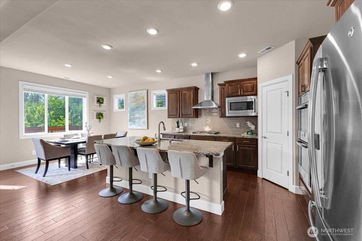 17518 39th Avenue Southeast Bothell, WA 98012 - Photo 8 of 40