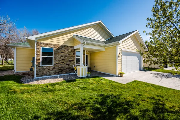 $674,999 | 476 Creek Circle, Sheridan, WY 82801