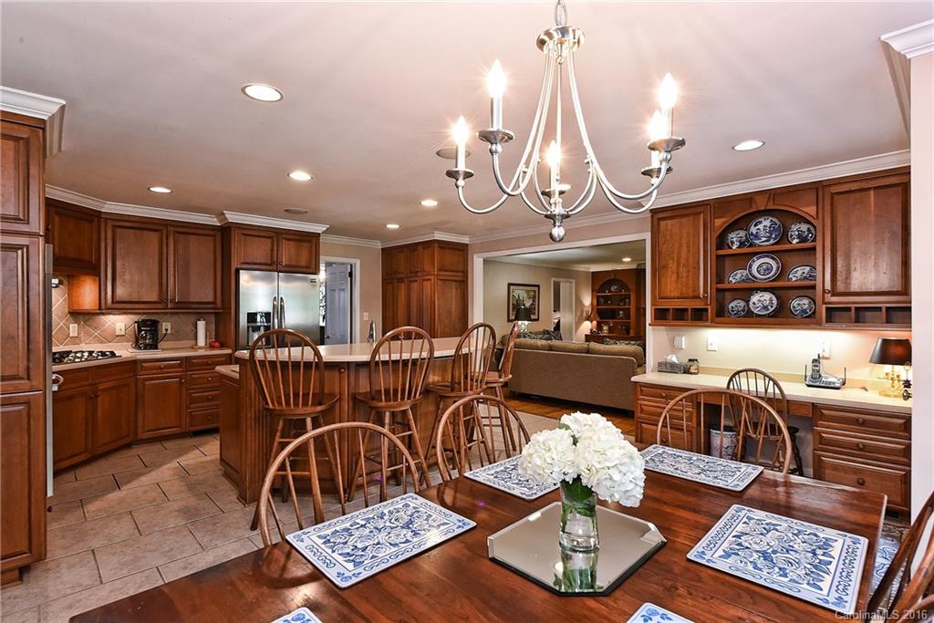 3008 Clarendon Road Charlotte, NC 28211 - Photo 5 of 23 Gallery Image 5