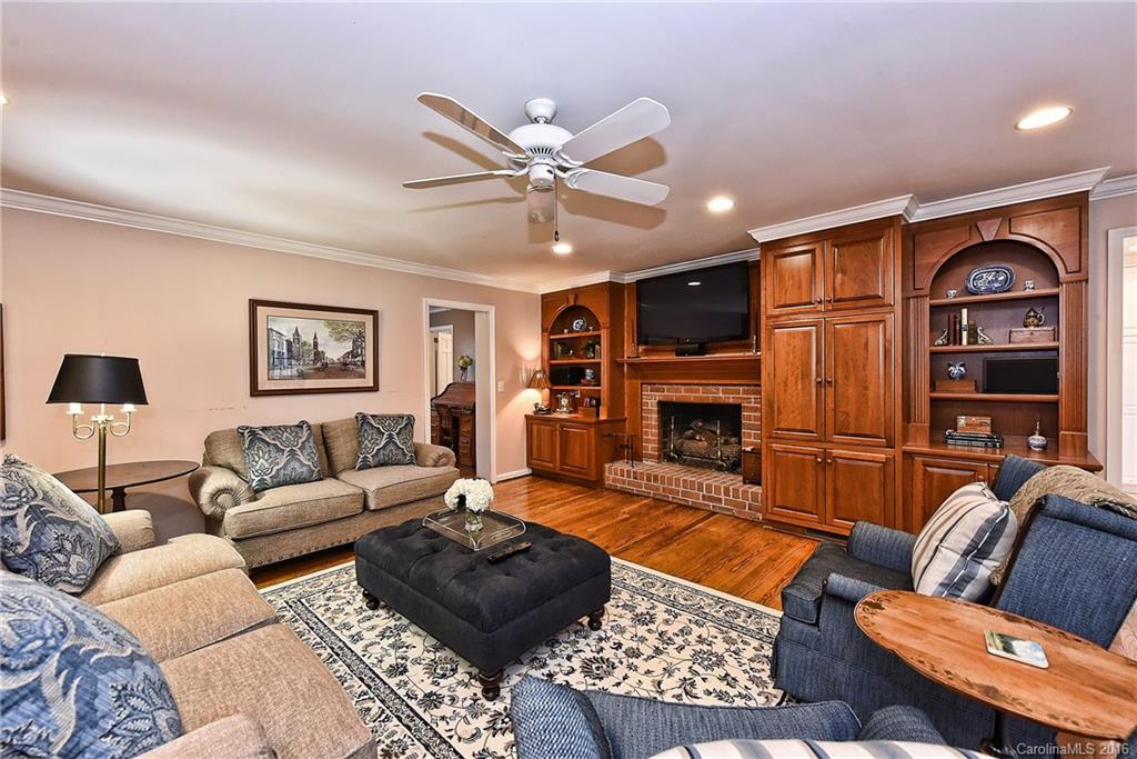 3008 Clarendon Road Charlotte, NC 28211 - Photo 9 of 23 Gallery Image 9