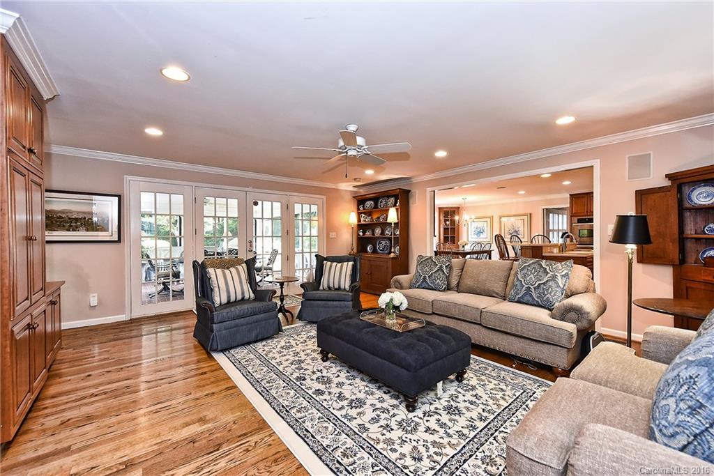 3008 Clarendon Road Charlotte, NC 28211 - Photo 10 of 23 Gallery Image 10