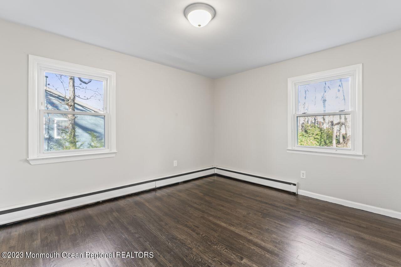 44 Korman Road Bayville, NJ 08721 - Photo 13 of 44 1st level bedroom