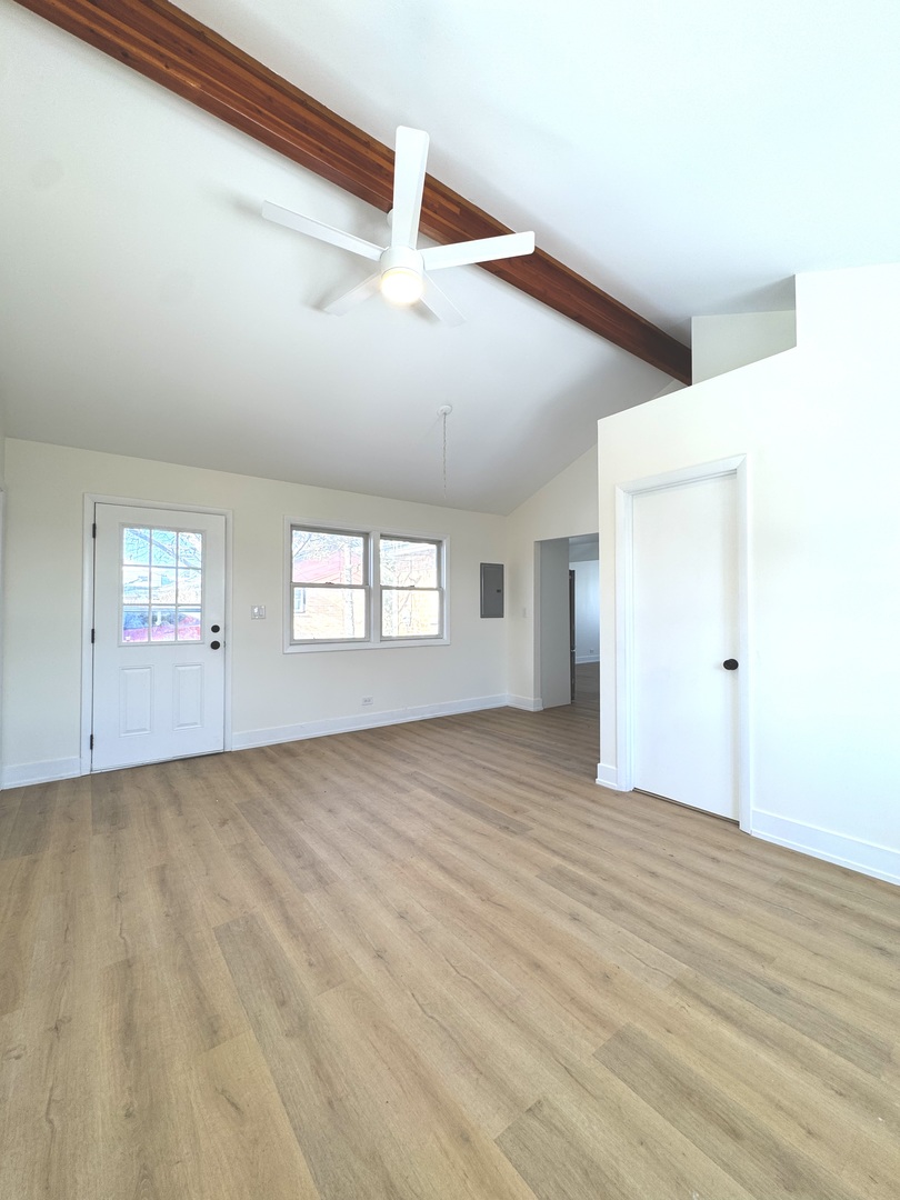 6135 Birmingham Street Chicago Ridge, IL 60415 - Photo 2 of 12