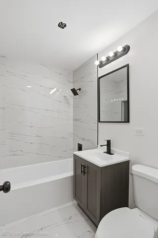 $350,000 | 6135 Birmingham Street, Chicago Ridge, IL 60415