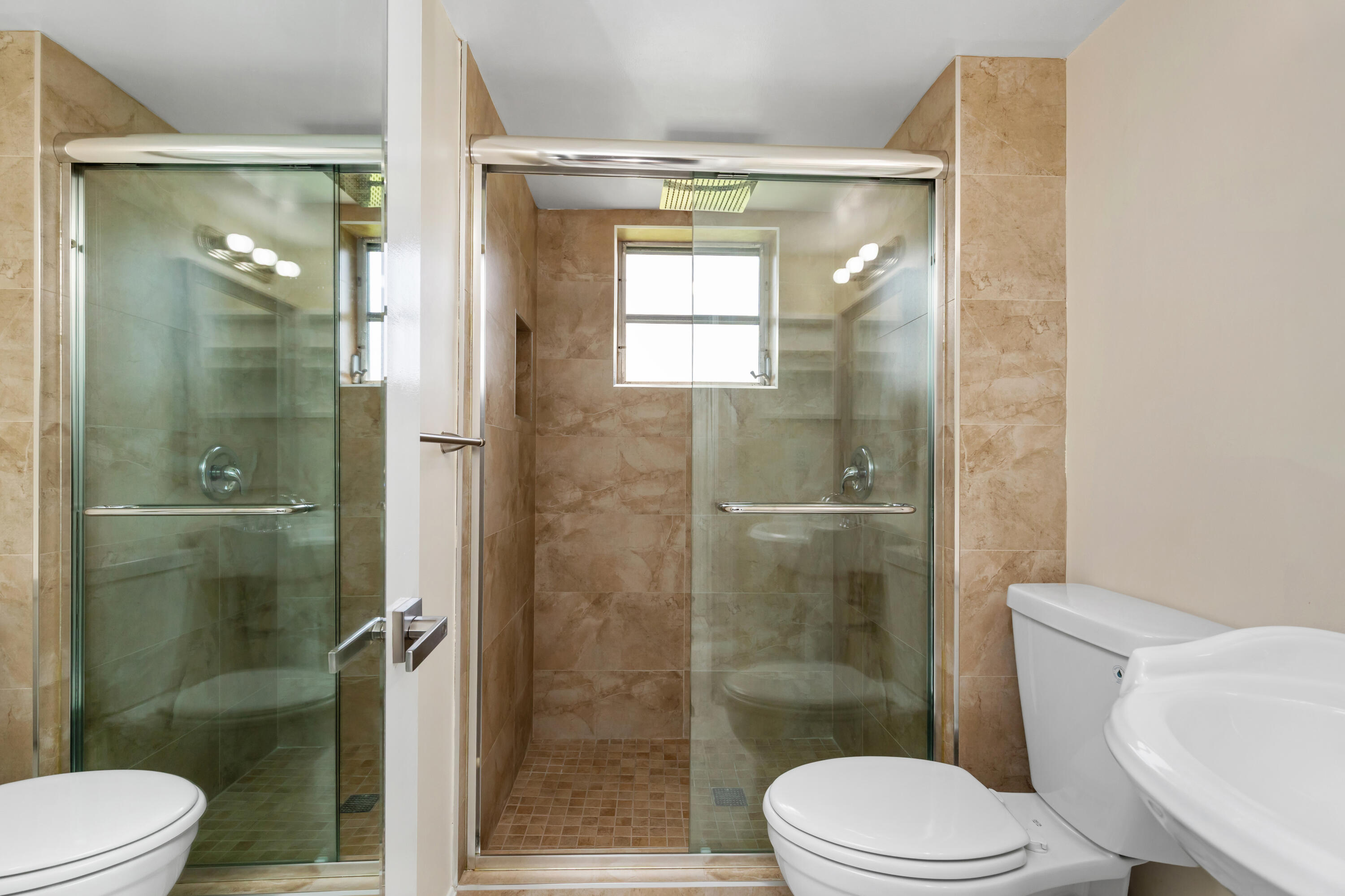 9780 Marina Boulevard, Unit 421 Boca Raton, FL 33428 - Photo 31 of 40 1I6A9292