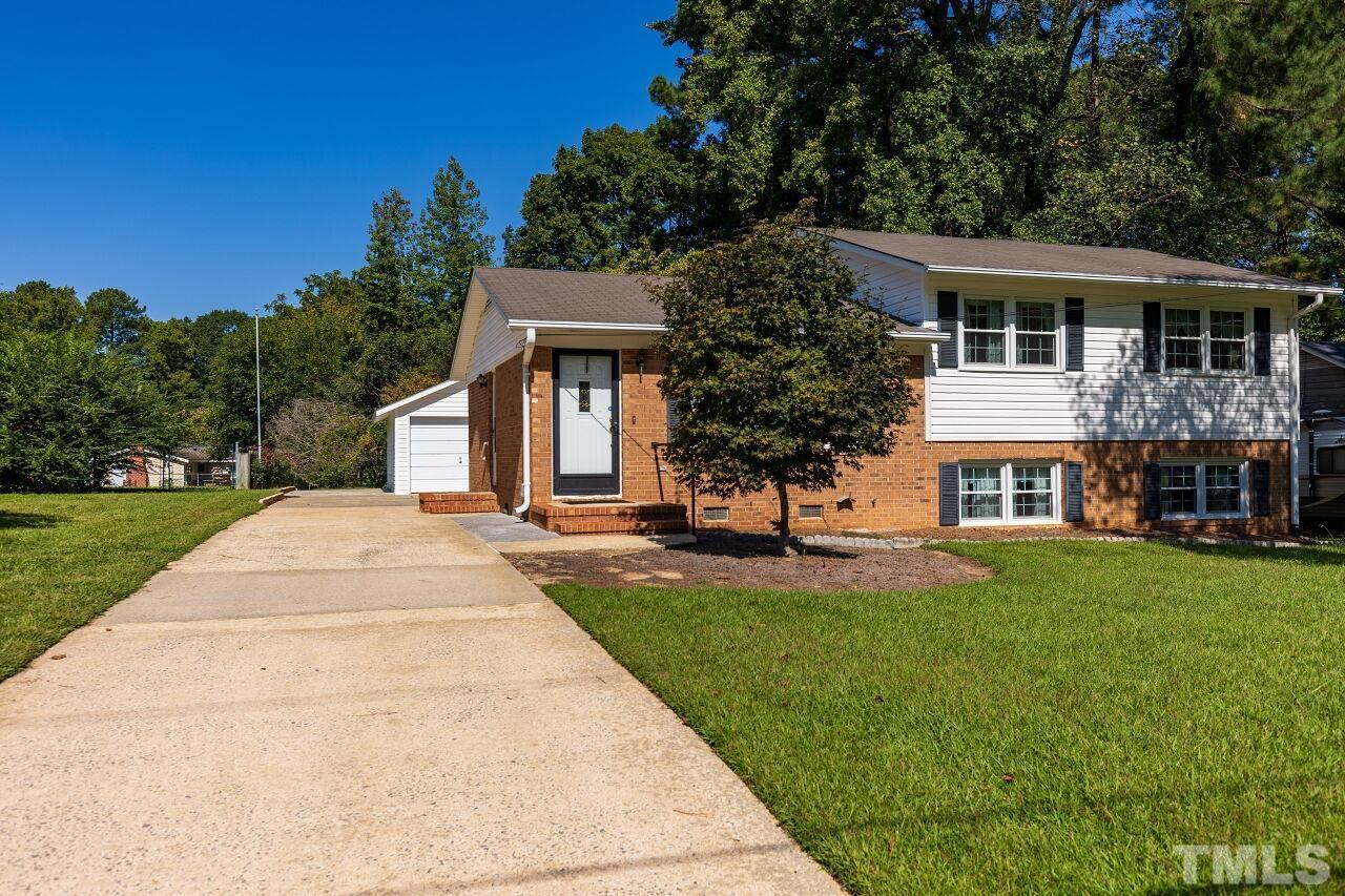 1406 Pineview Drive Garner, NC 27529 - Photo 2 of 29