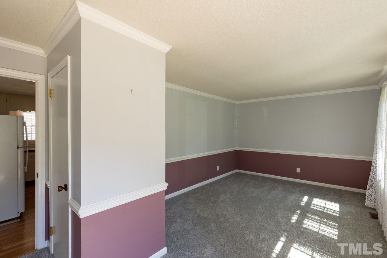 1406 Pineview Drive Garner, NC 27529 - Photo 3 of 29