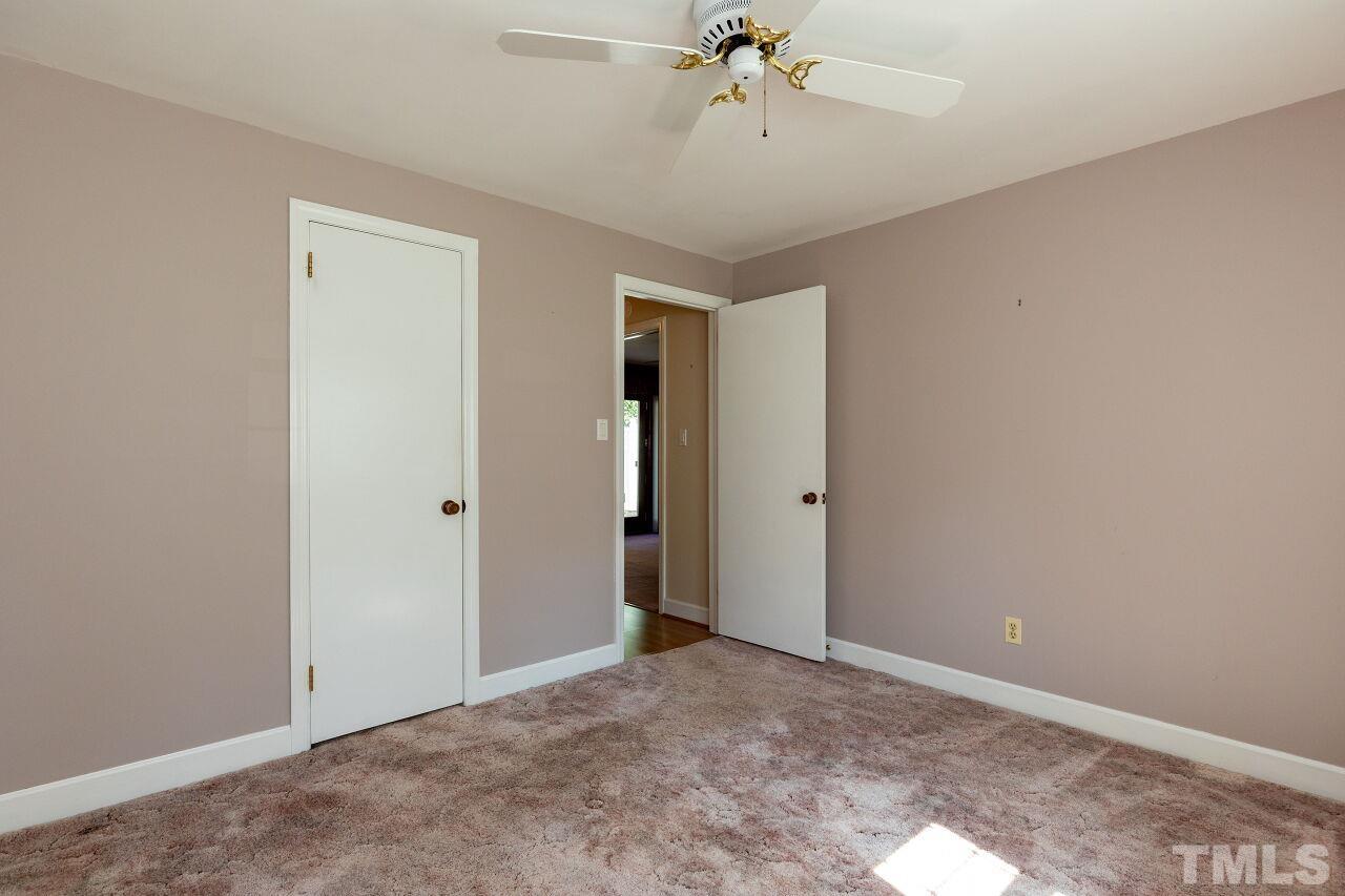 1406 Pineview Drive Garner, NC 27529 - Photo 9 of 29