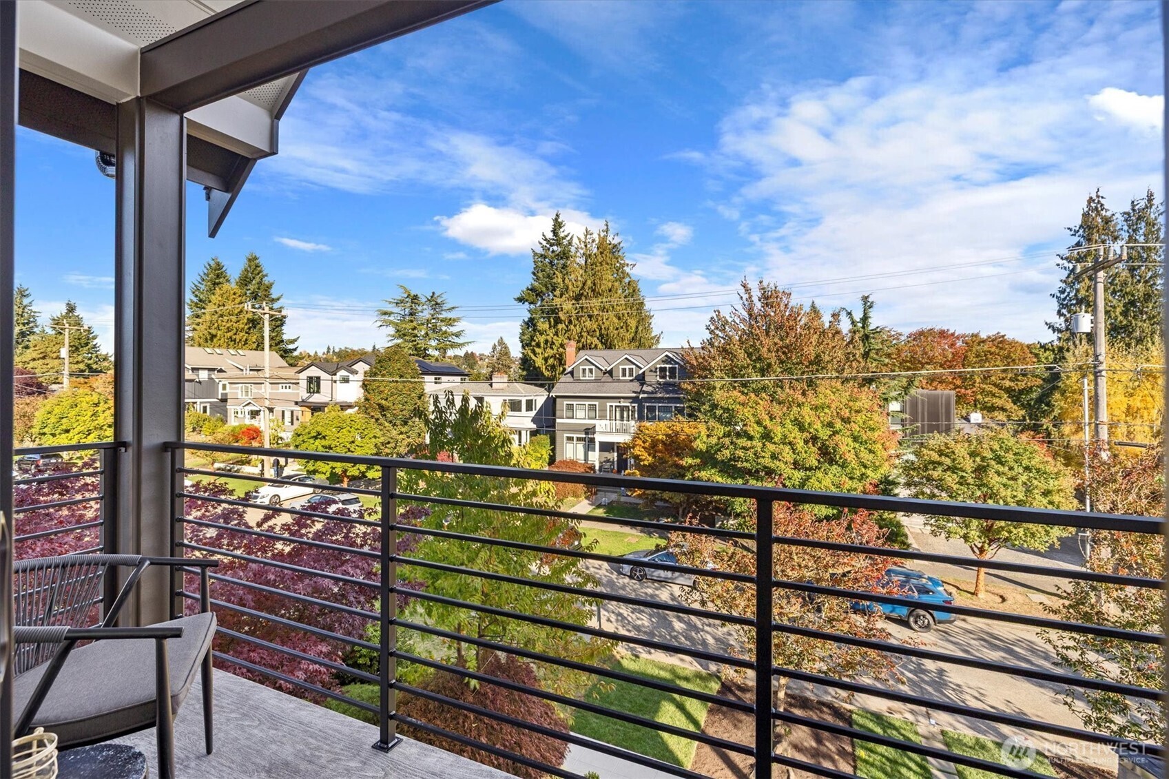 2515 35th Avenue West Seattle, WA 98199 - Photo 22 of 40