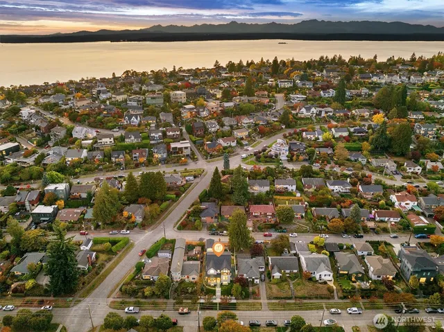 $2,989,000 | 2515 35th Avenue West, Seattle, WA 98199