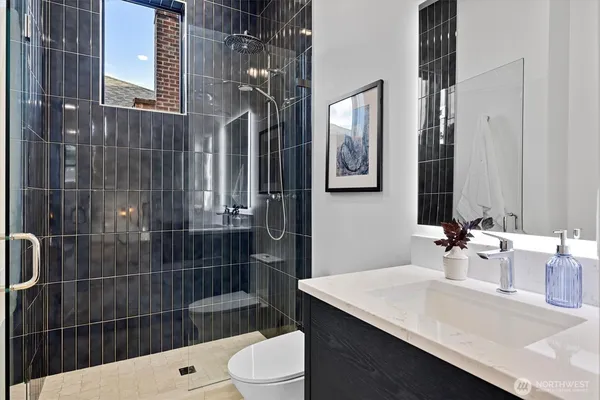 $2,889,000 | 2515 35th Avenue West, Seattle, WA 98199