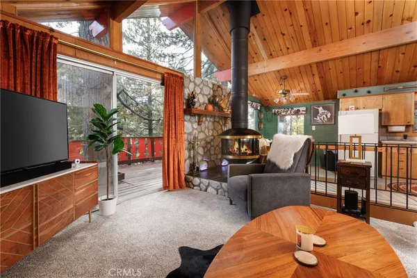 $354,000 | 31321 Circle View Drive, Running Springs, CA 92382