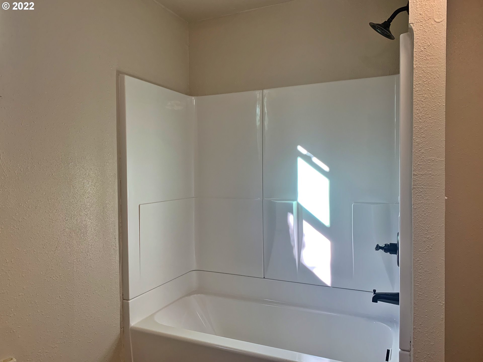 638 4th Street Myrtle Point, OR 97458 - Photo 12 of 25 Gallery Image 12