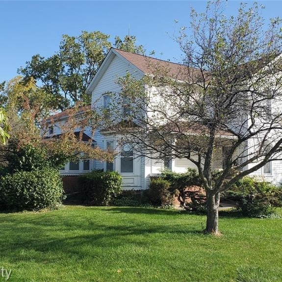 48030 Cherry Hill Road Canton, MI 48187 - Photo 2 of 5 20201007_104032.jpg