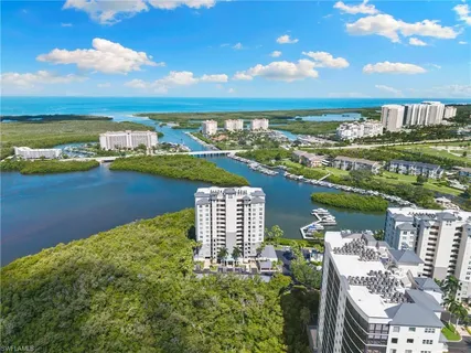 $935,000 | 420 Cove Tower Drive, Unit 804, Naples, FL 34110