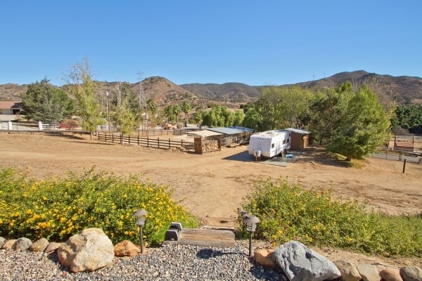 40785 Via De La Roca Fallbrook, CA 92028 - Photo 21 of 25