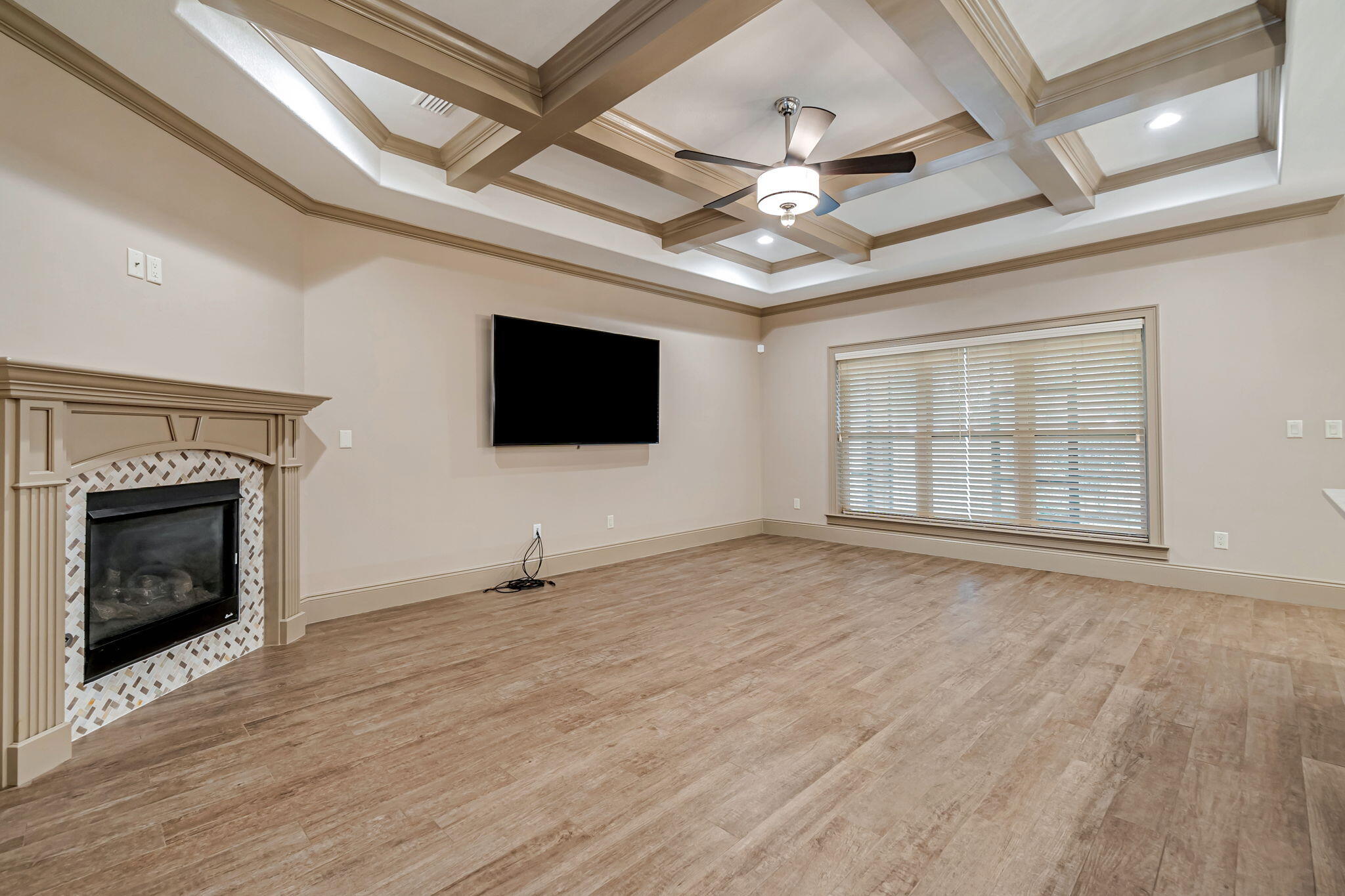 104 Mooney Road Northeast Fort Walton Beach, FL 32547 - Photo 12 of 48 Living room