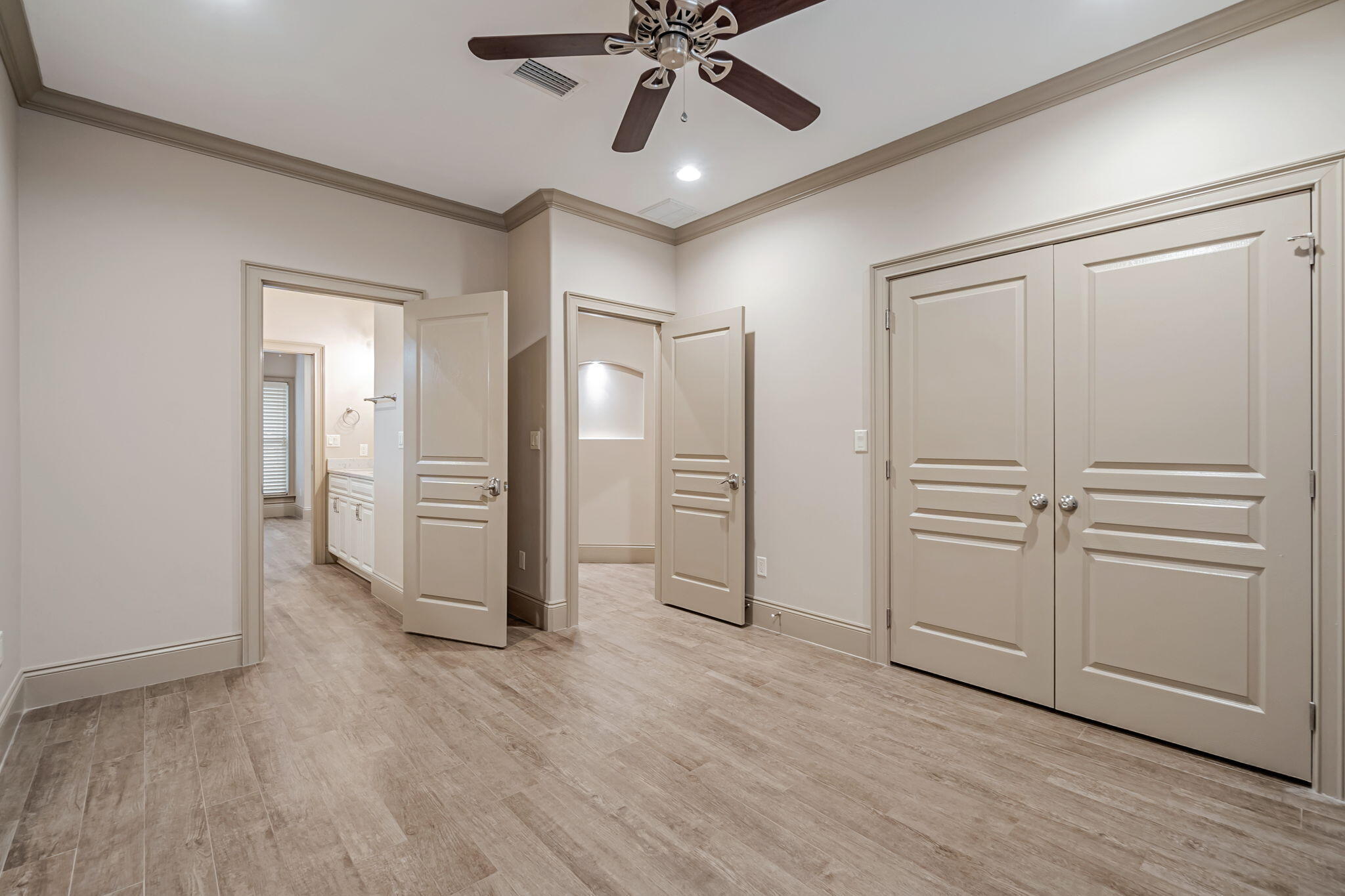 104 Mooney Road Northeast Fort Walton Beach, FL 32547 - Photo 38 of 48 Bedroom 3