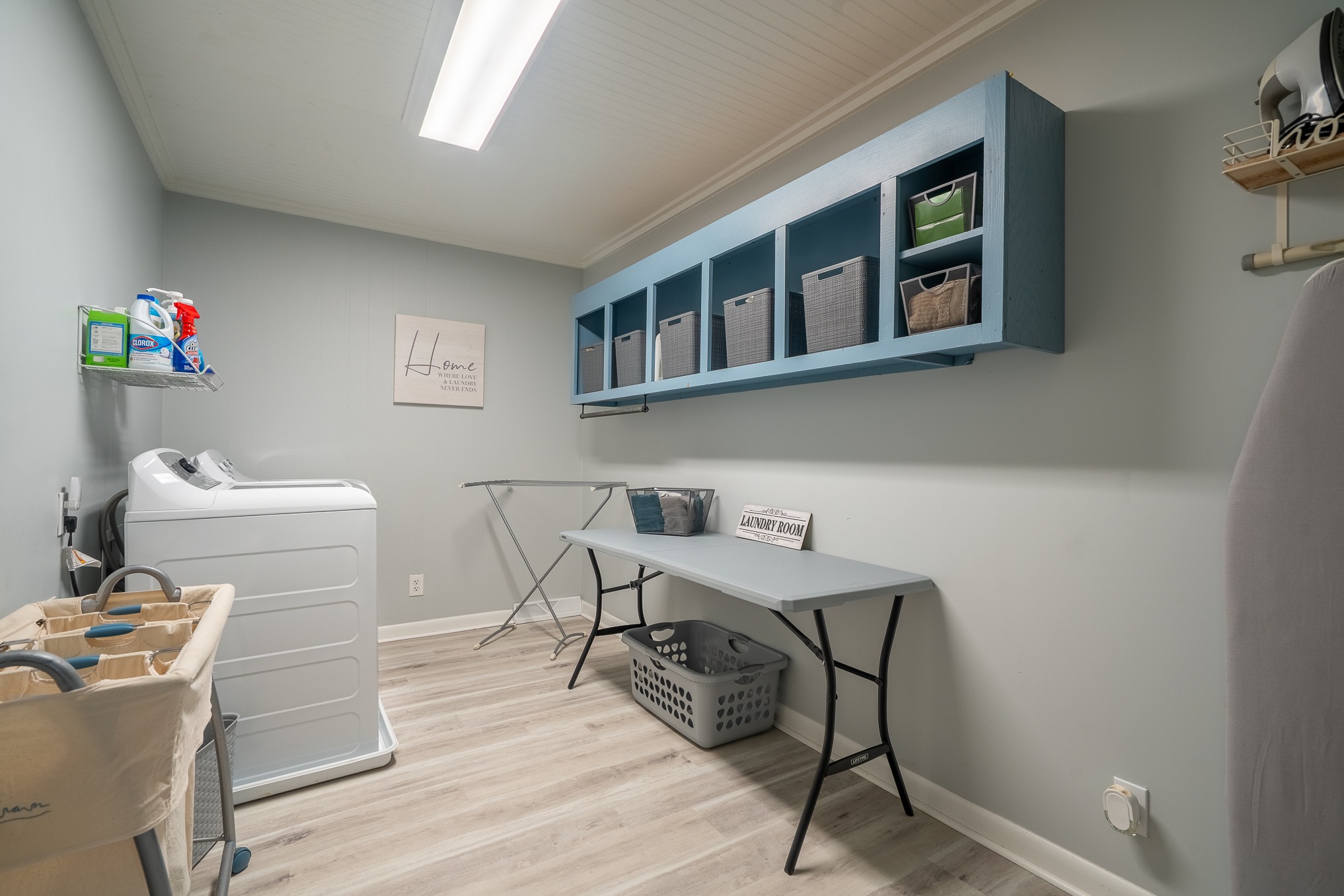 12 Horseshoe Bend Road Leoma, TN 38468 - Photo 22 of 51 a view of a workspace with furniture and a window