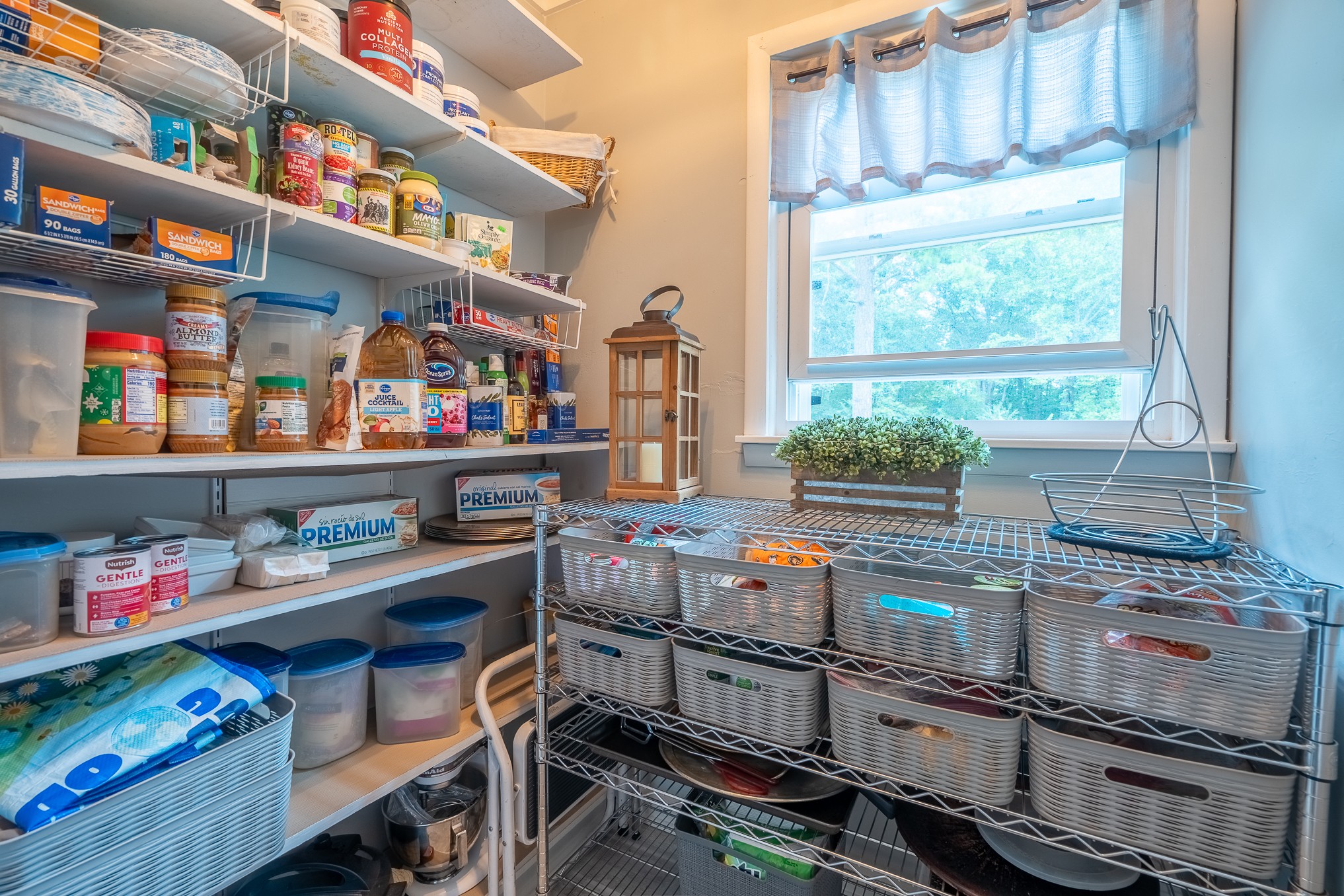 12 Horseshoe Bend Road Leoma, TN 38468 - Photo 23 of 51 a room with stainless steel appliances a stove and a window