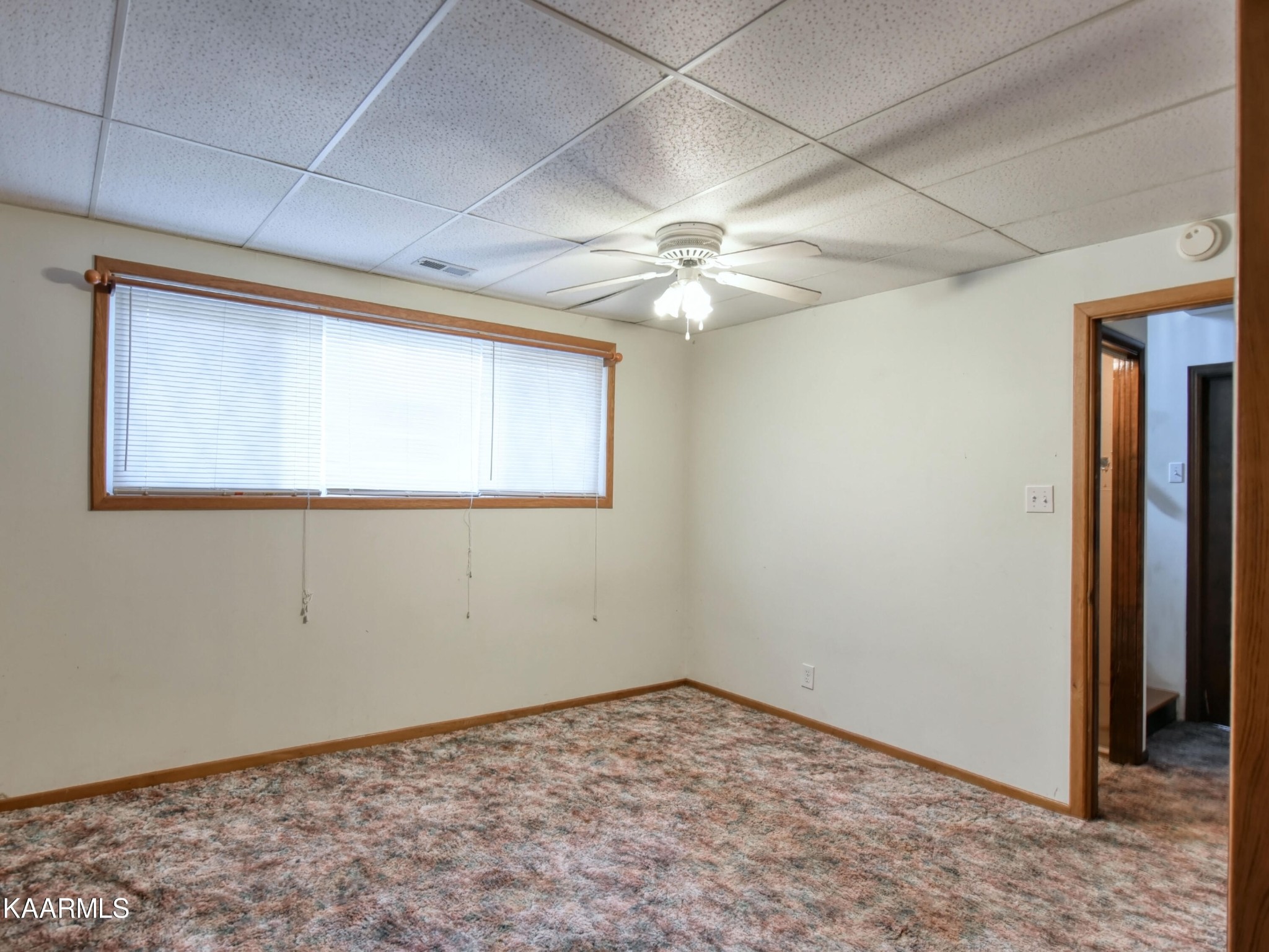 408 Raccoon Valley Road Powell, TN 37849 - Photo 22 of 31