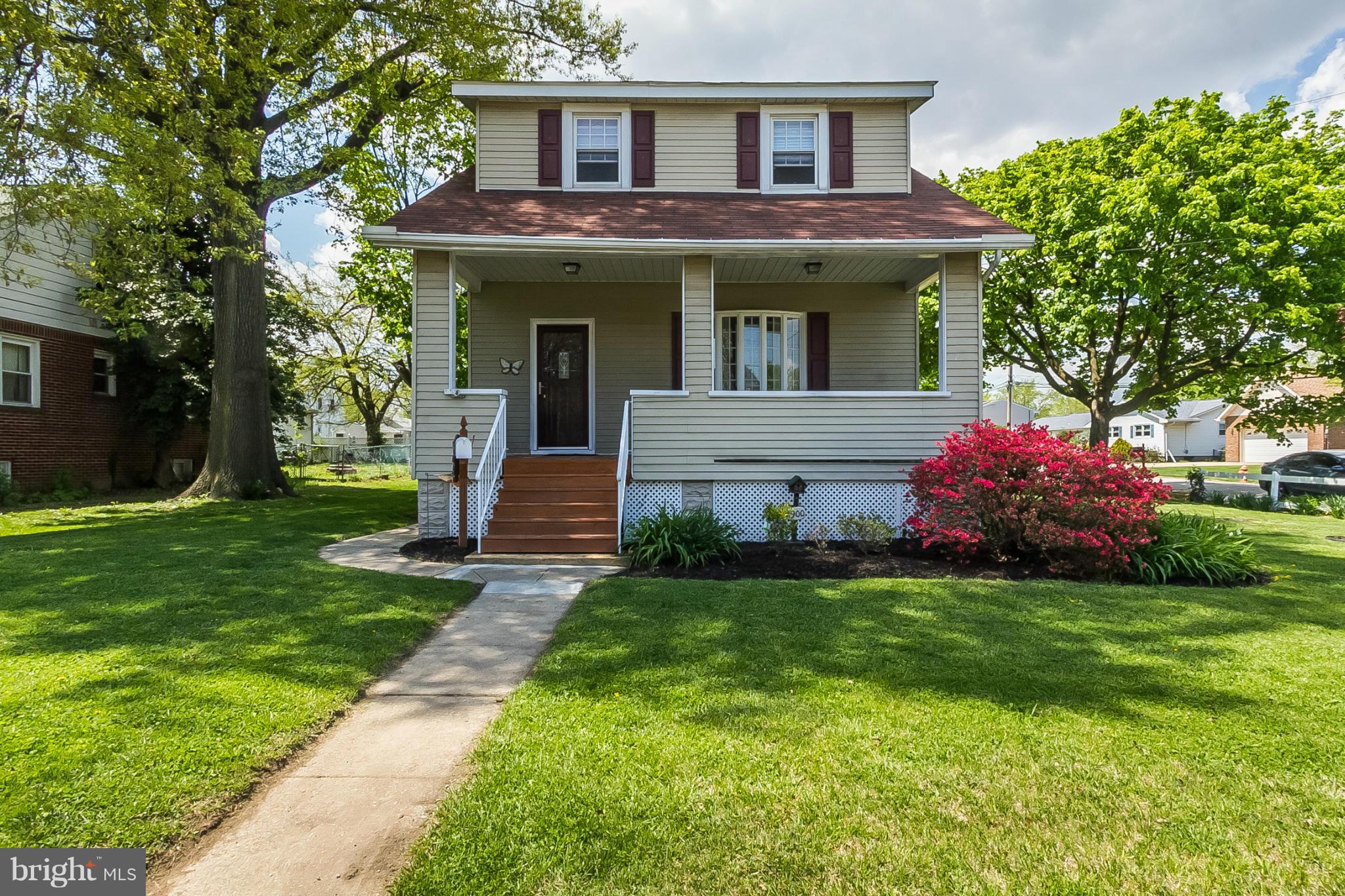 1900 Sunberry Road Baltimore, MD 21222 - Photo 2 of 30 Exterior (Front)