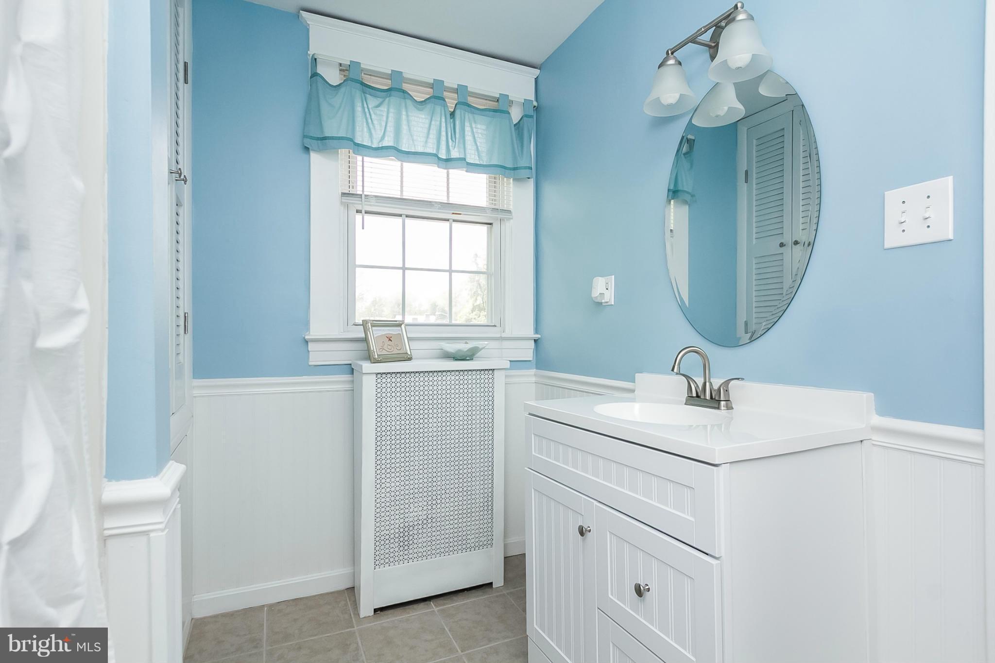 1900 Sunberry Road Baltimore, MD 21222 - Photo 21 of 30 Bath