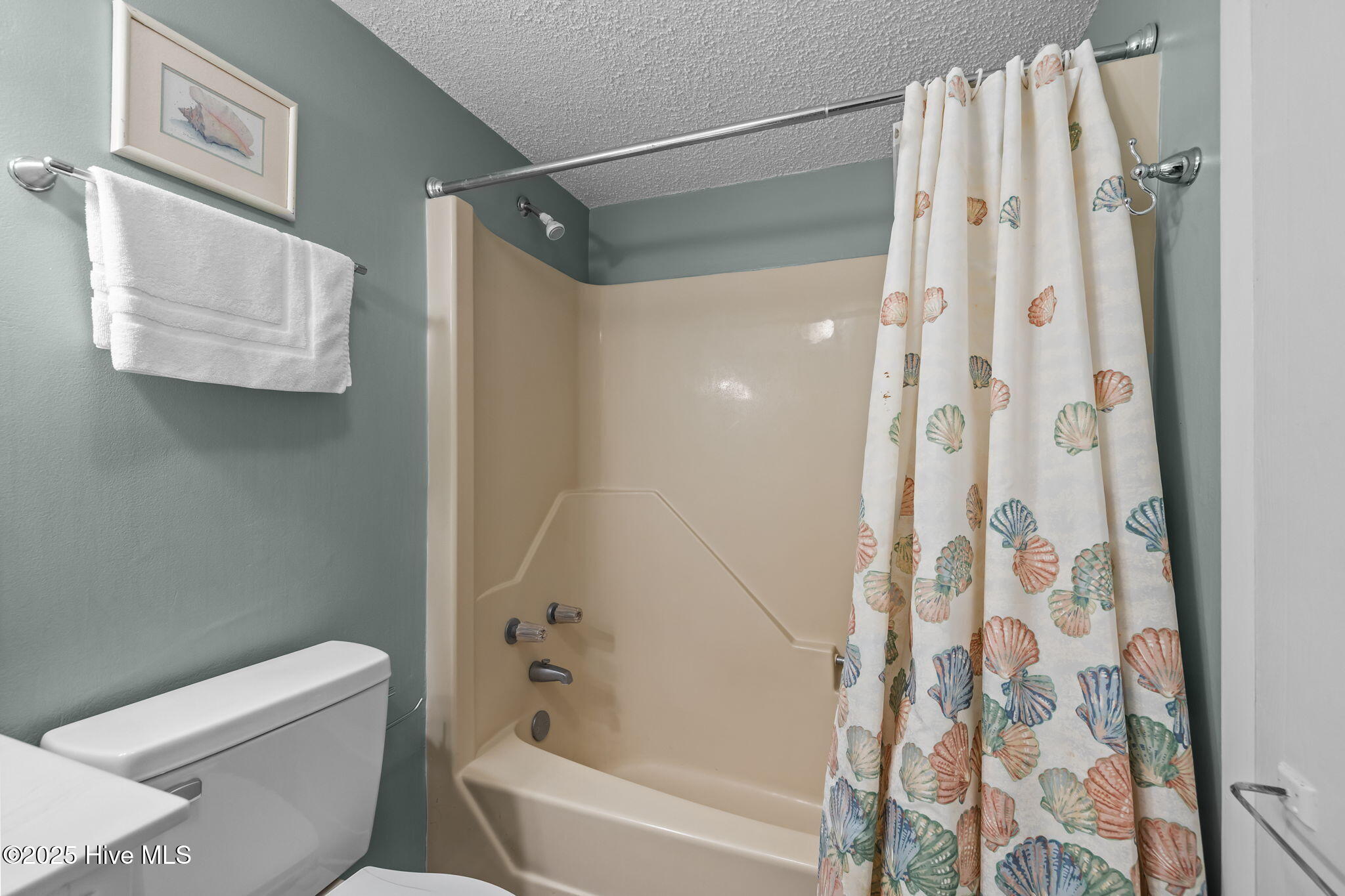 2305 West Fort Macon Road, Unit 101 Atlantic Beach, NC 28512 - Photo 15 of 20 Full Bath 2