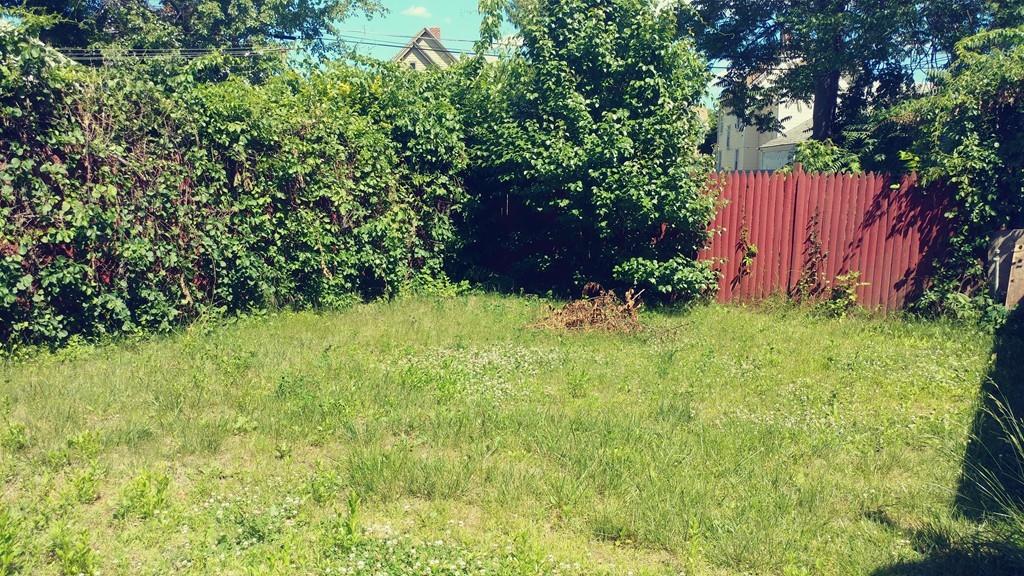 69 Crystal Avenue Springfield, MA 01108 - Photo 9 of 9