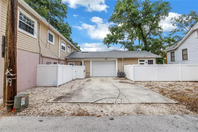 $6,000 | 546 26th Avenue North, St. Petersburg, FL 33704