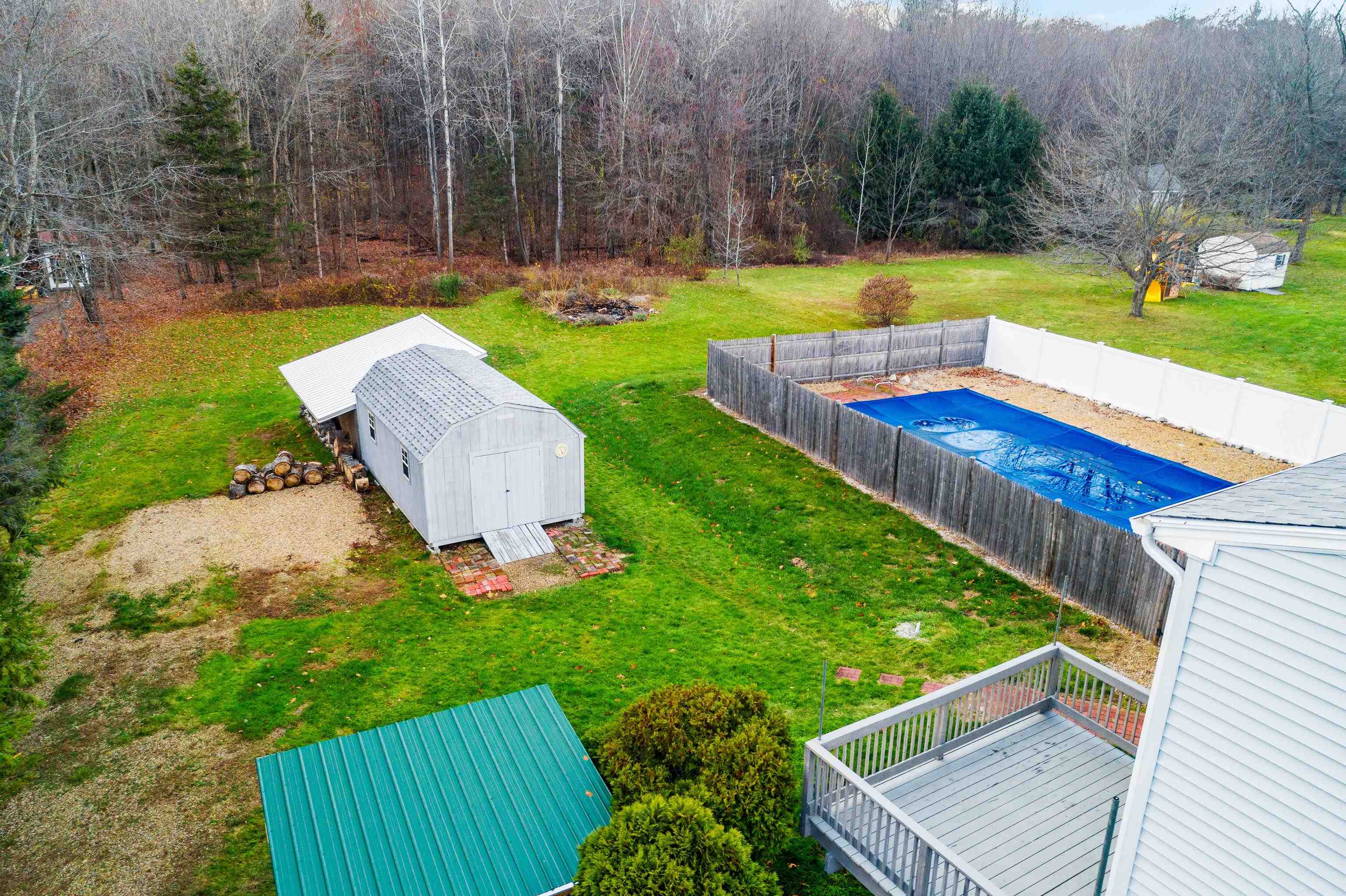 88 Scobie Pond Road Derry, NH 03038 - Photo 37 of 40